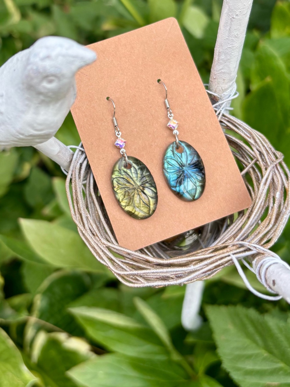 Carved labradorite earrings. - Picture 6 of 11